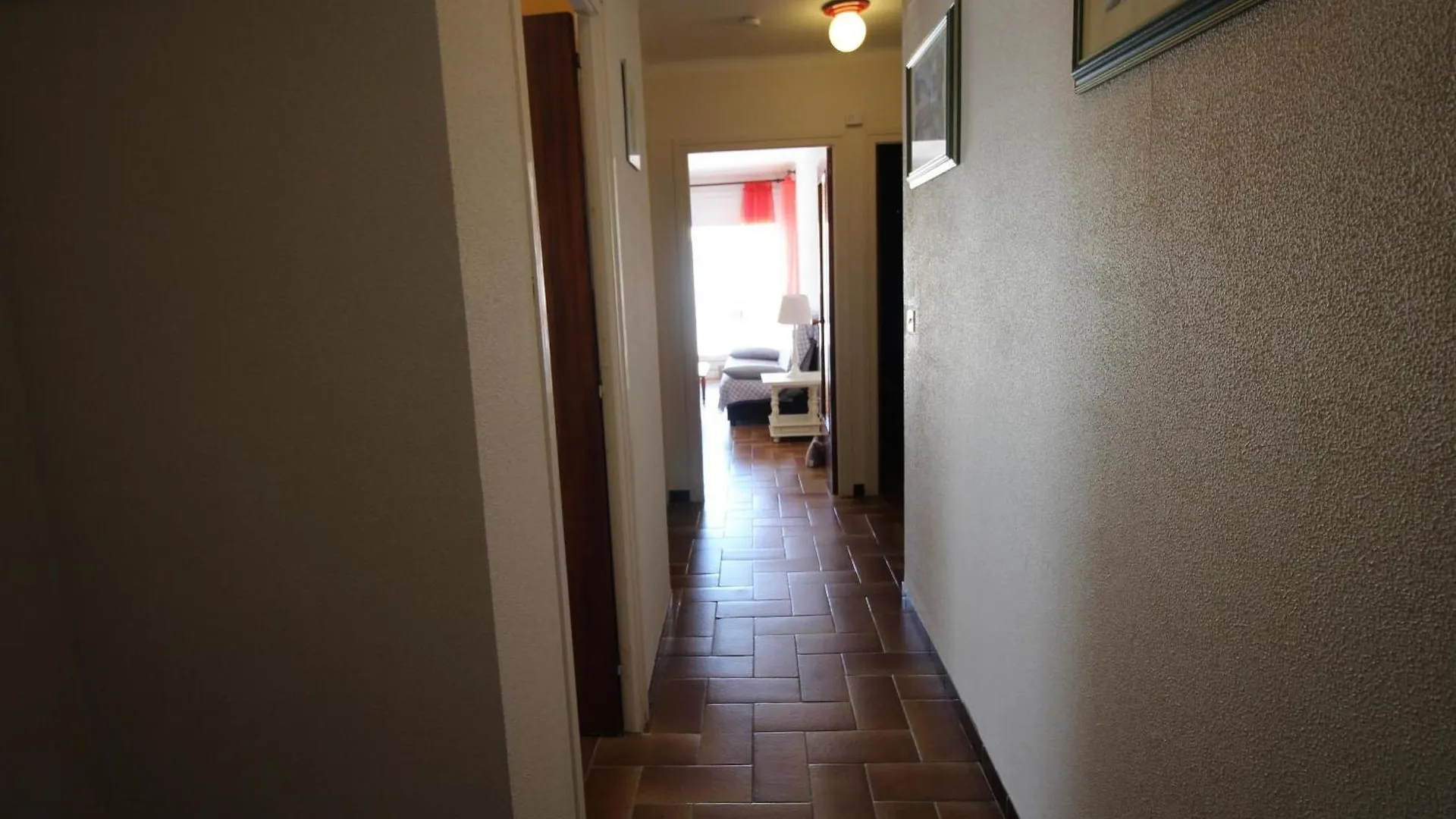More I 1 Drta - Apartamento Con Vistas Al Mar, Barrio Tranquilo Con Jardin. - Es-228-54 Llanca Spain