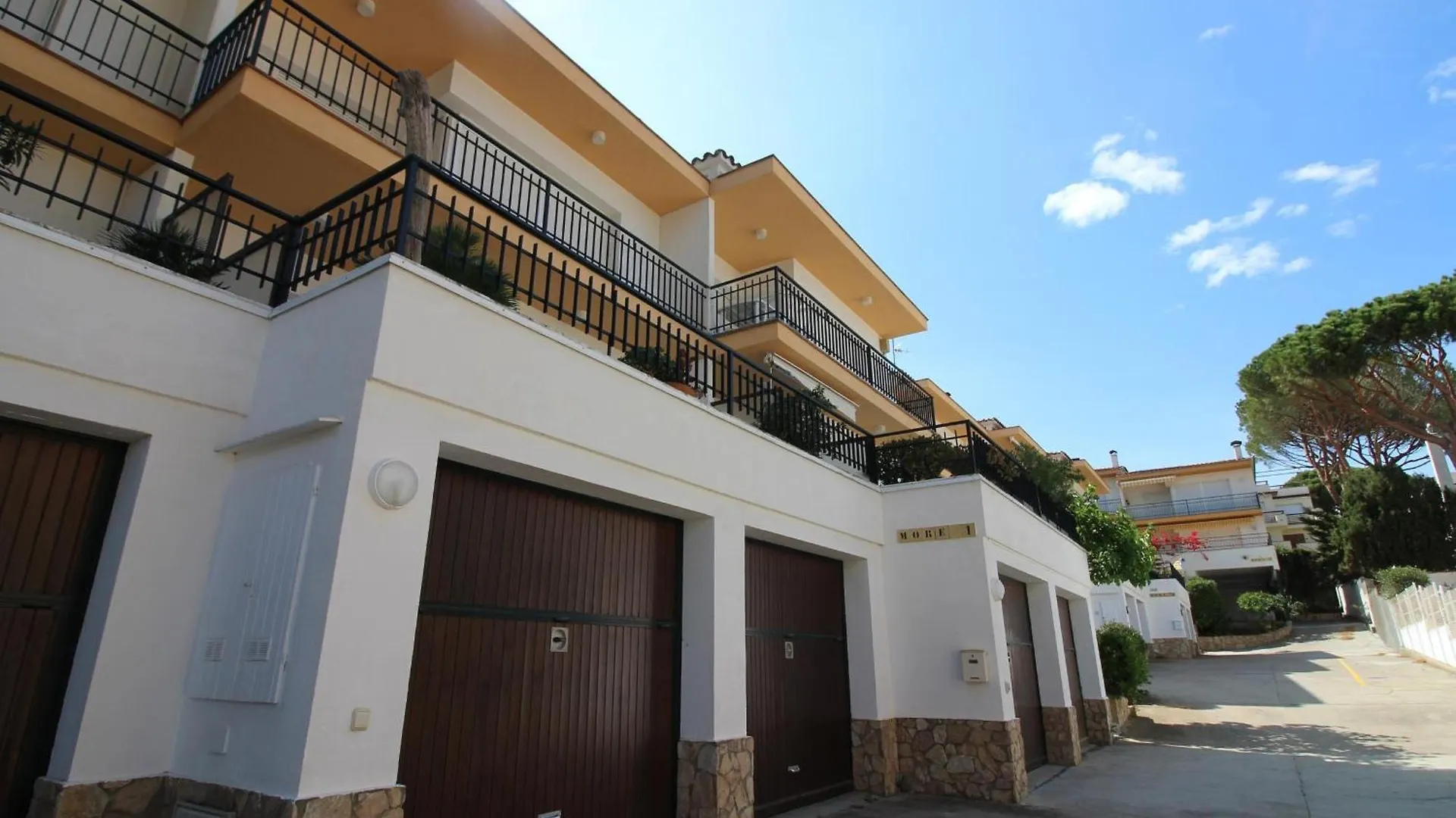 More I 1 Drta - Apartamento Con Vistas Al Mar, Barrio Tranquilo Con Jardin. - Es-228-54 Llanca Apartment